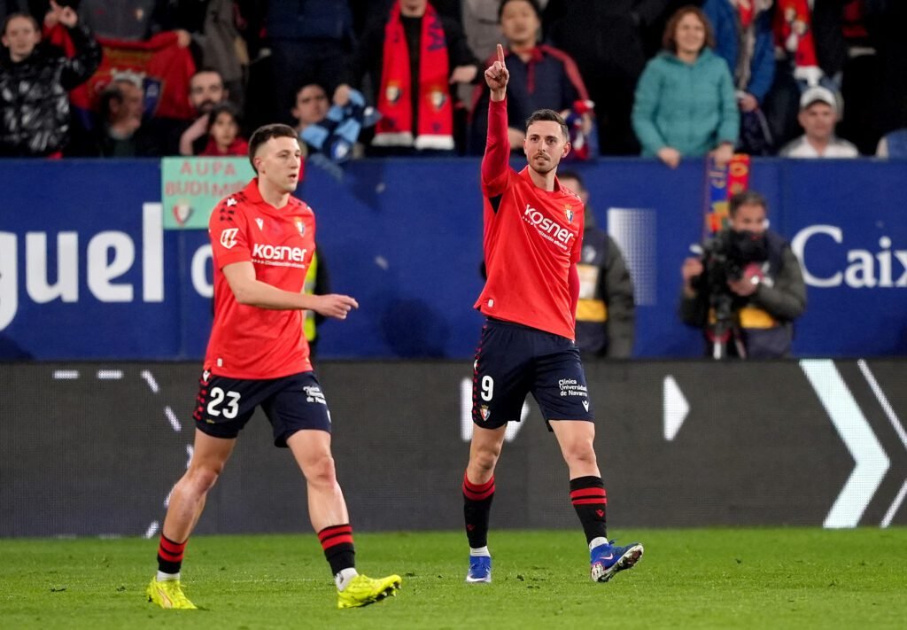 Real Madrid cae ante Osasuna y se complica en LaLiga 3 ca osasuna v real madrid cf laliga ea sports 3