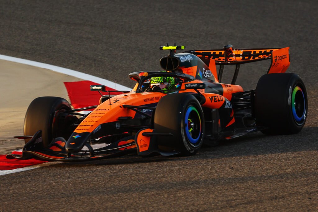 Lando Norris lidera el primer día de test en Bahréin 4 Norris