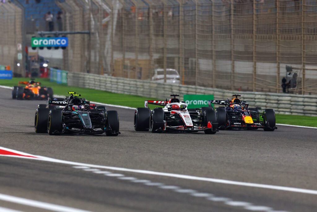 Mercedes lleva la delantera en los últimos test de pretemporada de F1 2 formula 1 testing in bahrain day 2 1