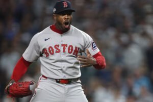 Aroldis Chapman regresa con todo en el 2026 con Medias Rojas de Boston