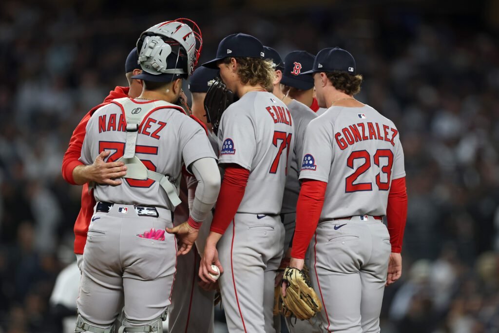 Andruw Monasterio se une a Suárez, Abreu y Narváez en Medias Rojas de Boston 1 wild card series boston red sox v new york yankees game three