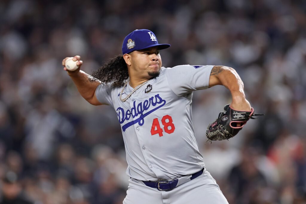 Los Dodgers tendrán que seguir esperando para el regreso de Brusdar Graterol 1 Brusdar Graterol espera por su debut en 2026 con los Dodgers