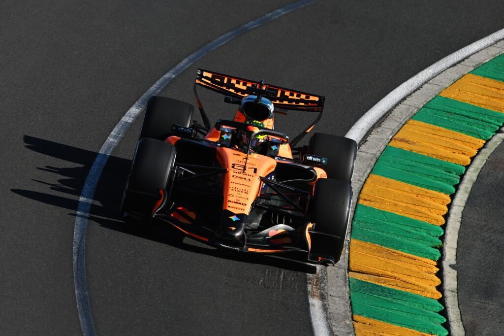 Ferrari y McLaren dominan el viernes de prácticas en el GP de Australia 2026 4 1000409651