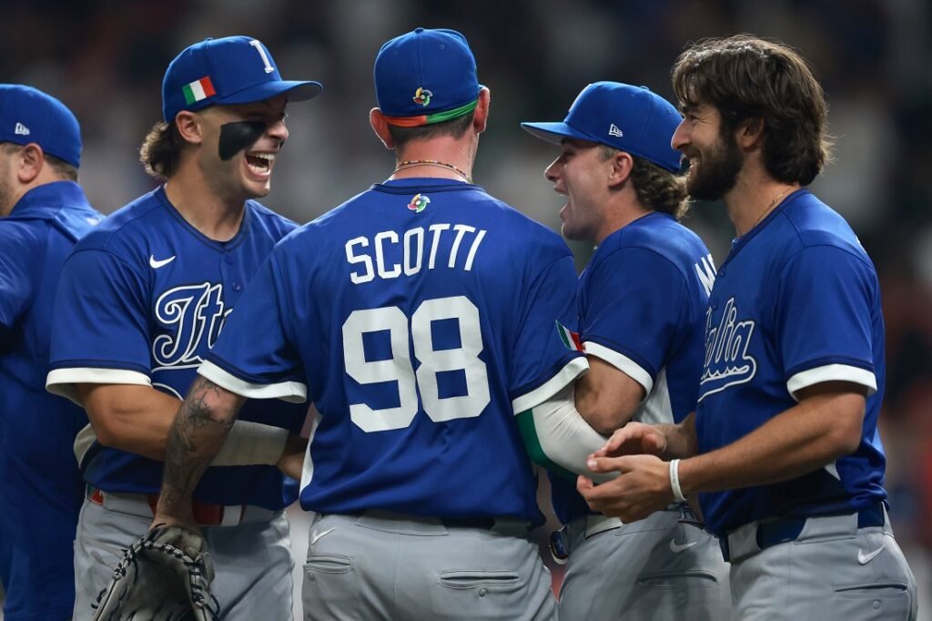 Clásico Mundial: Italia no creyó en "Dream Team" y derrotó a Estados Unidos 6 Italia