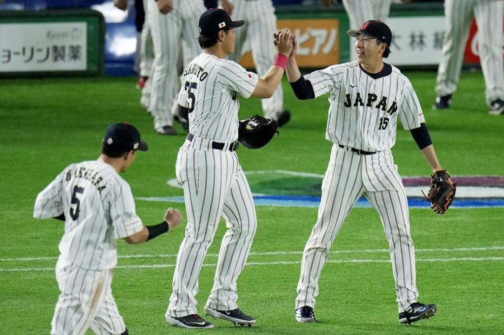 Clásico Mundial: Japón alcanzó la cima del Grupo A a fuerza de cuadrangulares 3 Japón