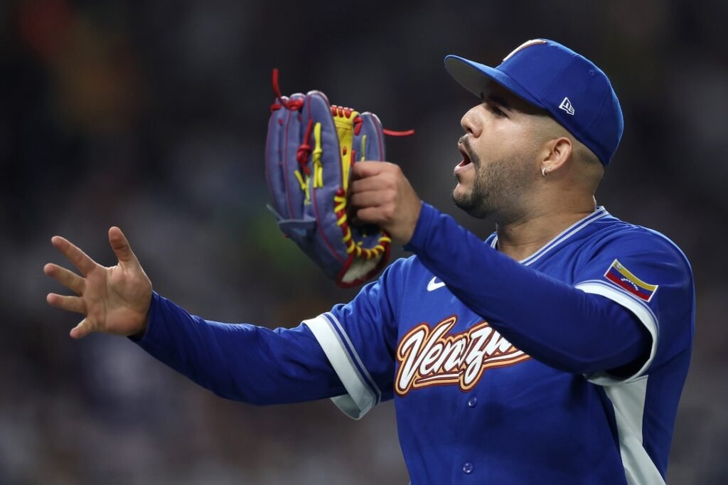 Venezuela elimina a Japón y pasa a las Semifinales del Clásico Mundial 2 Venezuela