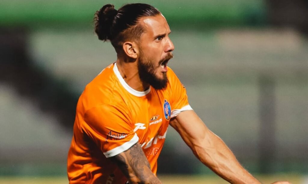 Deportivo La Guaira vs Fluminense y UCV vs Rosario Central, duelos de Libertadores 2 Carlos Rivero.