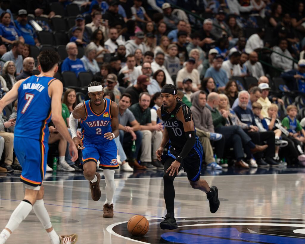 Triunfo de Oklahoma 100-87 frente a unos Mavs que extrañan a su estrella lesionada (Fotos) 5 DSC5776