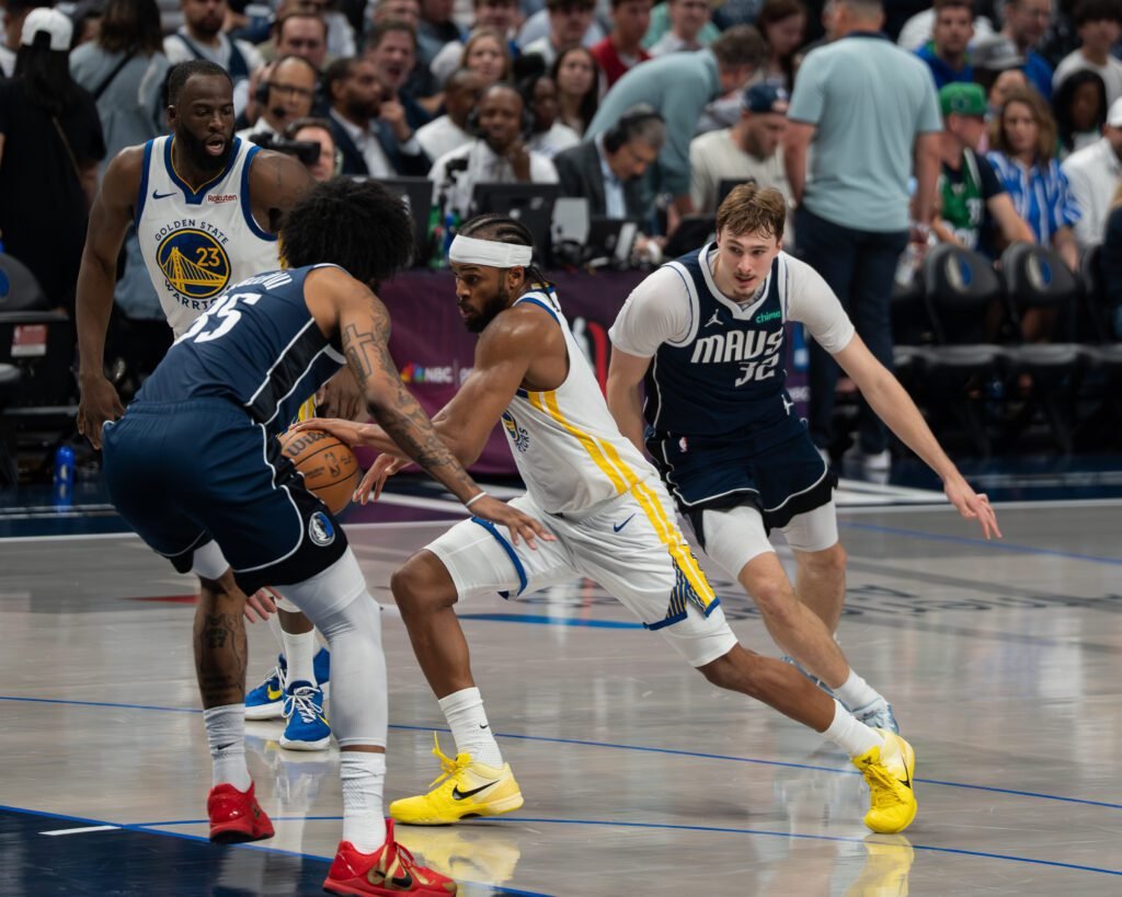 Victoria amarga en Dallas: Golden State triunfa pero pierde a una pieza clave para el Play-In (Fotos) 4 DSC8104