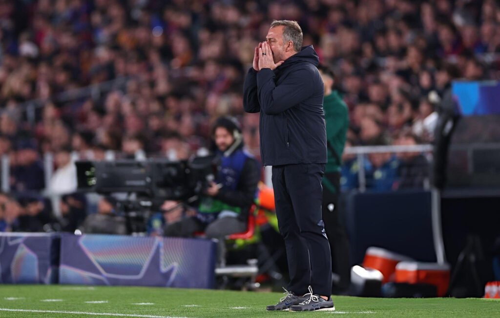 Barcelona desmenuzó al Newcastle: ganó 7-2, pasando a cuartos de Champions 2 Hansi Flick.