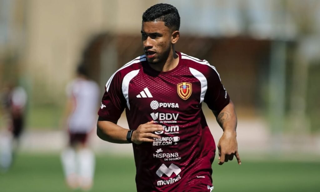 Venezuela trabaja en su reconstrucción con amistoso ante Trinidad y Tobago 2 Keiber Lamadrid.