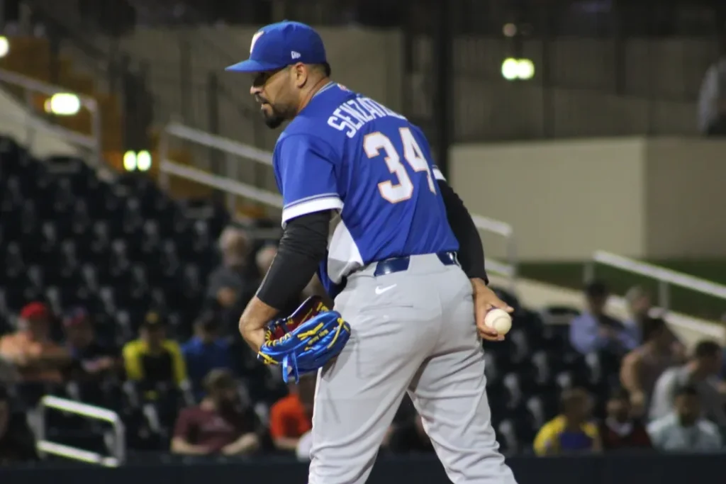 Venezuela vuelve a caer y preocupa antes del inicio del Clásico Mundial de Béisbol 1 Antonio Senzatela de Venezuela