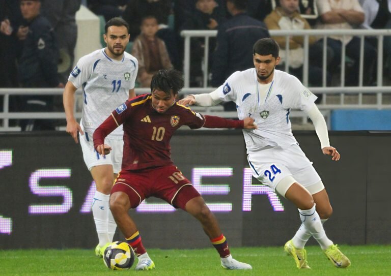 Venezuela cayó en penales 5-4 con Uzbekistán.