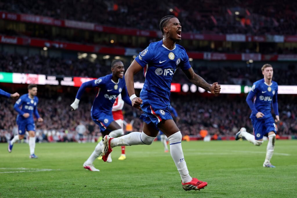 Arsenal vence al Chelsea y se aleja del City en la batalla por la Premier League 1 arsenal v chelsea premier league 3