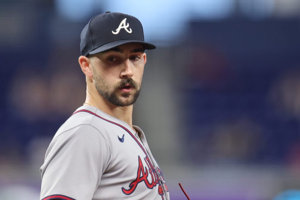 Bravos de Atlanta pierde a Spencer Strider para el inicio de la temporada 7 Spencer Strider, estrella de Bravos de Atlanta