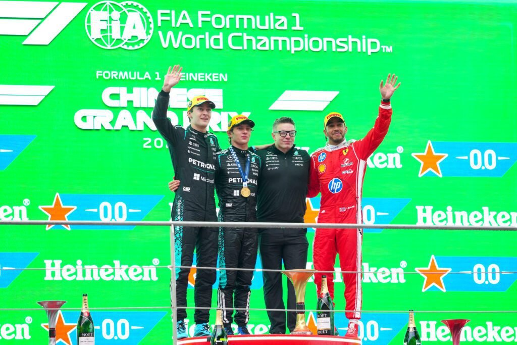 Lewis Hamilton tras su primer podio con Ferrari: "Volví a mi mejor nivel" 1 gp de china 2026 podio