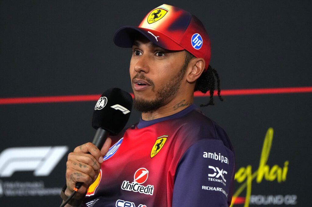 Lewis Hamilton tras su primer podio con Ferrari: "Volví a mi mejor nivel" 4 Hamilton