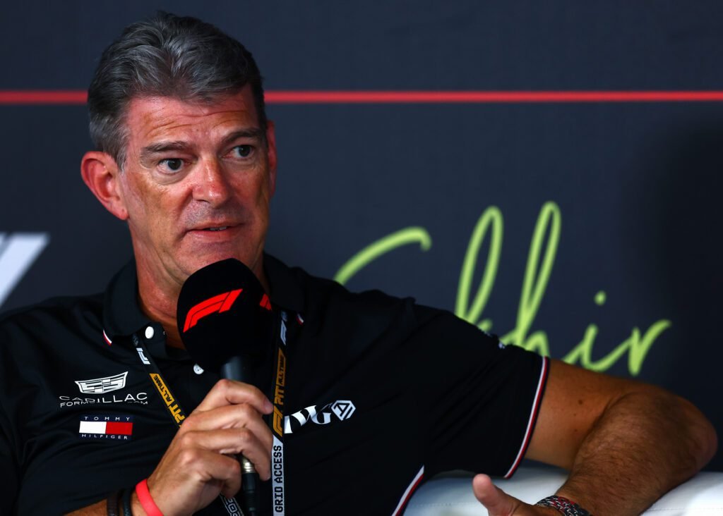 Cadillac confirma actualizaciones para su debut en la F1 2026 1 lowdon