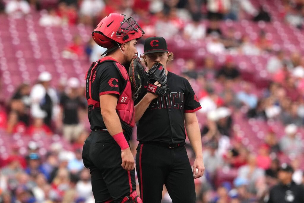 Los Rojos de Cincinnati ya tienen a su abridor del Opening Day tras lesión de Hunter Greene 1 Andrew Abbott es el elegido por Rojos de Cincinnati para lanzar el Opening Day