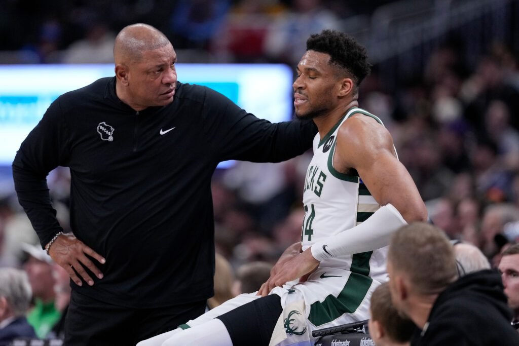 Sin Giannis, los Bucks quedaron fuera de Playoffs: Las claves del fracaso 4 Bucks