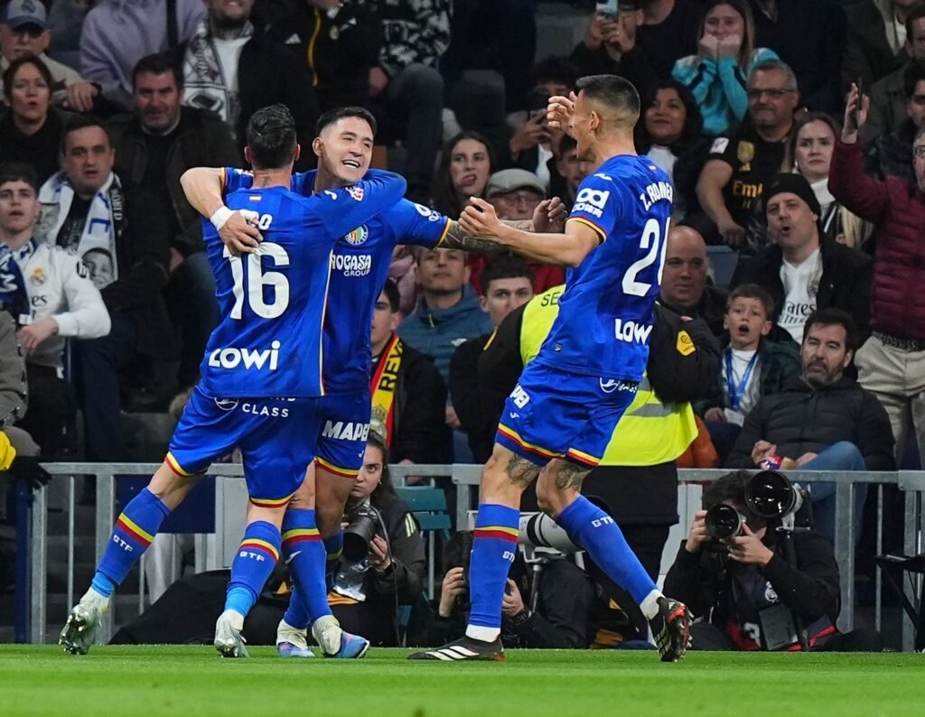 Real Madrid cae ante el Getafe y se aleja del Barcelona en LaLiga 1 real madrid cf v getafe cf laliga ea sports