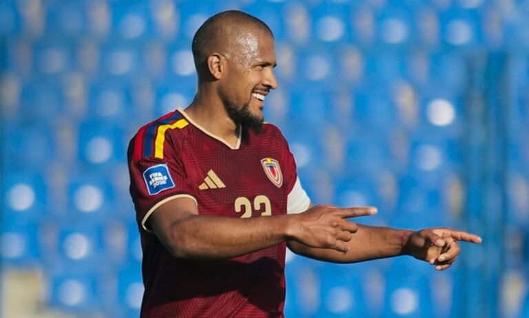 Home 27 Salomón Rondón llegó a 50 goles con la Vinotinto.