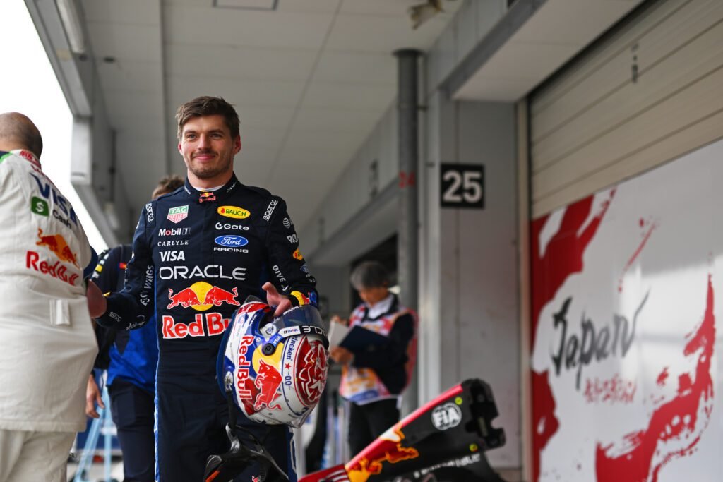 Max Verstappen amenaza con retirarse de la F1: "No estoy disfrutando" 5 verstappen japon 4