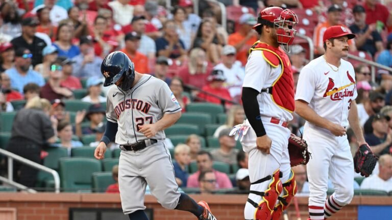 Home 30 Astros llegan a 15 derrotas en la temporada