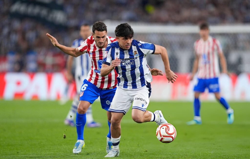 ¡Aramburu y Yangel, campeones de la Copa del Rey con la Real Sociedad! 1 Jon Aramburu jugó hasta el minuto 113.