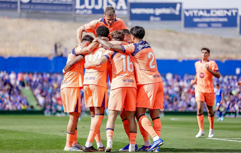 Barcelona ganó 2-0 al Getafe y está a poco del título de Liga 7 Barcelona le saca 11 puntos al Real Madrid.