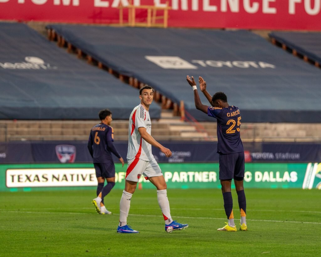 Los errores que le costaron la victoria al FC Dallas tras liderar 2-0 5 DSC0440
