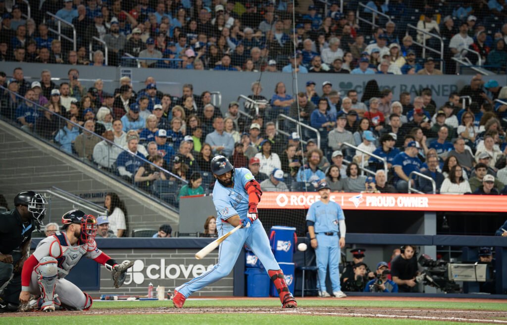 Estallido ofensivo en Toronto: Blue Jays aplastan 8 - 1 a Boston y se quedan con la serie (Fotos) 4 DSC09292