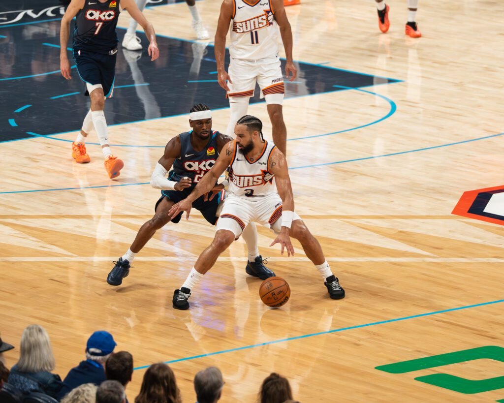 Thunder domina a Phoenix y toma ventaja de 2-0 rumbo a Arizona (Fotos) 5 DSC1133
