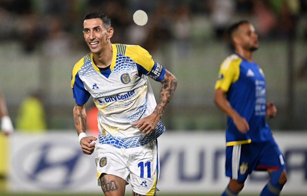 Caracas FC sigue invicto en Sudamericana: igualó a uno con Racing de Avellaneda 1 Ángel Di María anotó de penal contra UCV FC en la Libertadores.