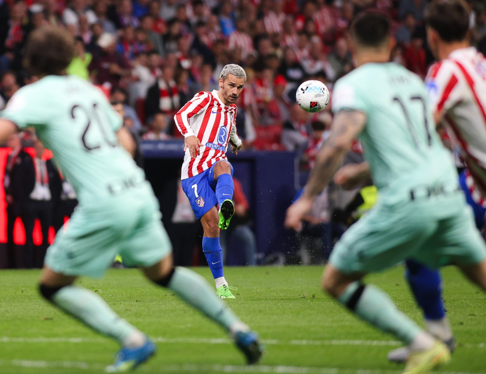 El Atlético de Madrid consigue una victoria agridulce antes del Arsenal 1 HGyIWyRaUAAoZv0