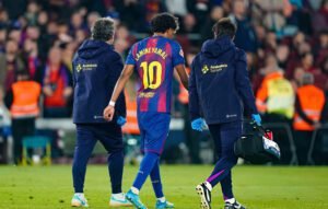 Home 19 Lamine Yamal salió lesionado en la victoria de Barcelona sobre Celta de Vigo.