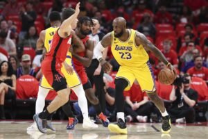 Home 21 LeBron James Lakers