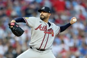 Home 21 Martín Pérez