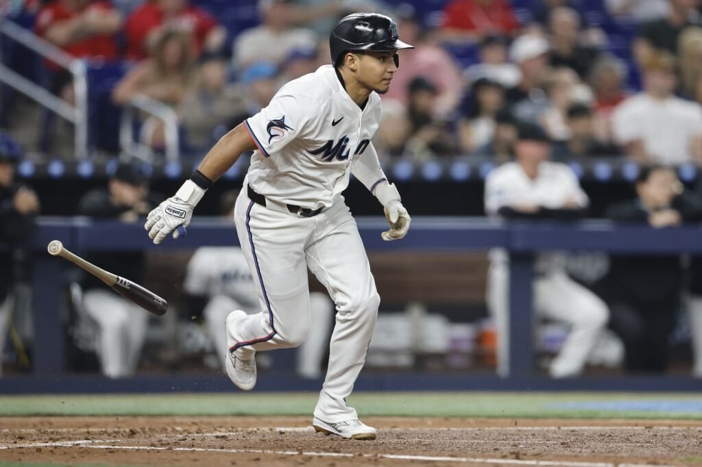 Javier Sanoja lleva su nivel mostrado en el CMB al inicio de temporada en Grandes Ligas 1 Javier Sanoja