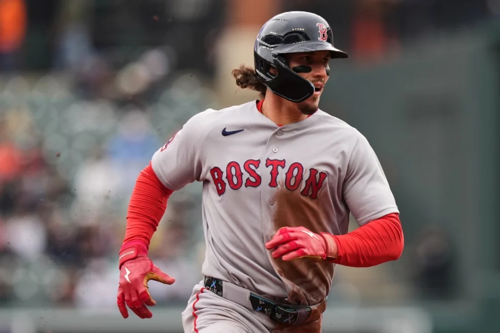 Los Medias Rojas de Boston inician con buen pie la era "post-Cora" 5 Medias Rojas de Boston ganan con el nuevo cuerpo técnico