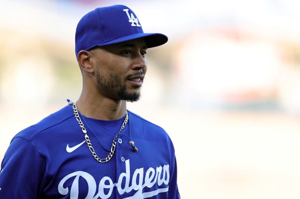 MLB: Mookie Betts se perderá de cuatro a seis semanas por una distención en el oblicuo 1 Mookie Betts