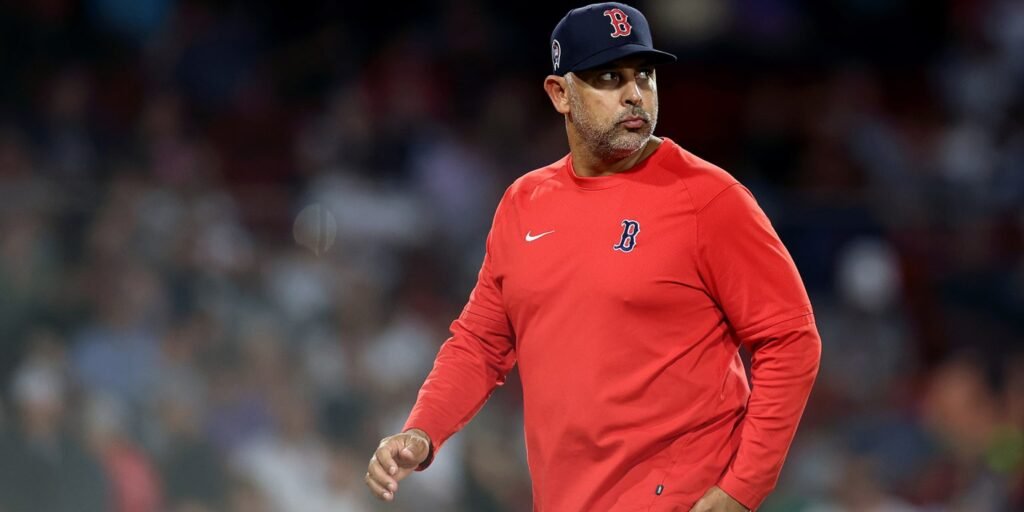 Alex Cora rechaza a los Phillies y decide descansar con su familia 1 Alex Cora rechaza a los Phillies