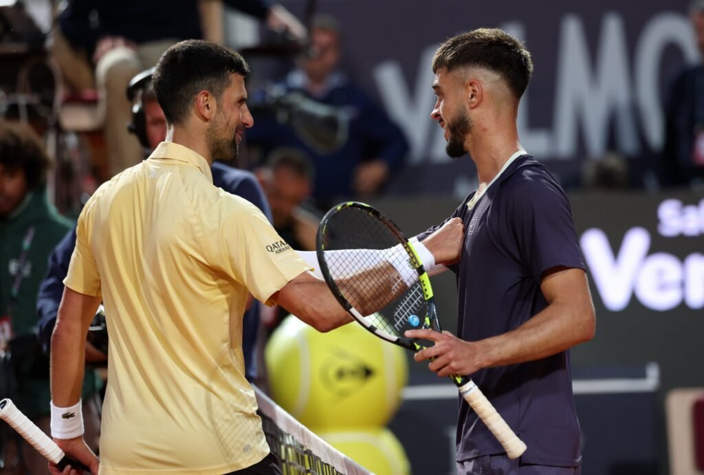 Djokovic cae en su debut en Roma y enciende las alarmas previo a Roland Garros 2 Djokovic