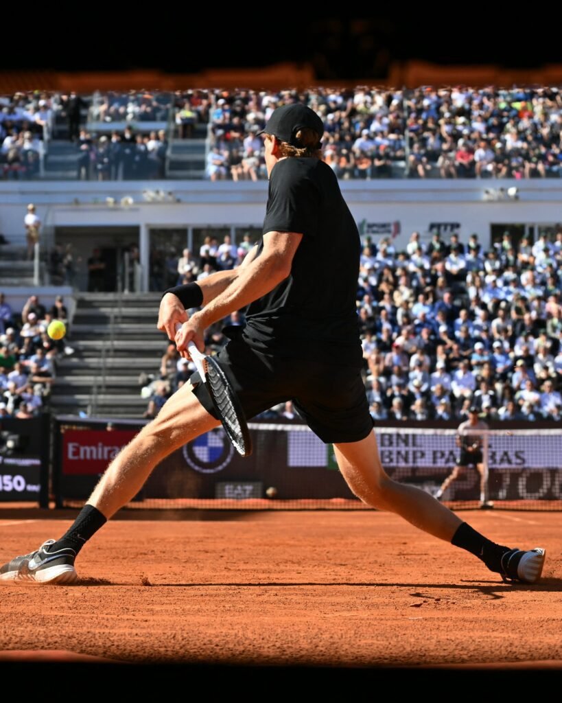 Sinner avanza a octavos en Roma y va por récord de Djokovic 1 1000460331