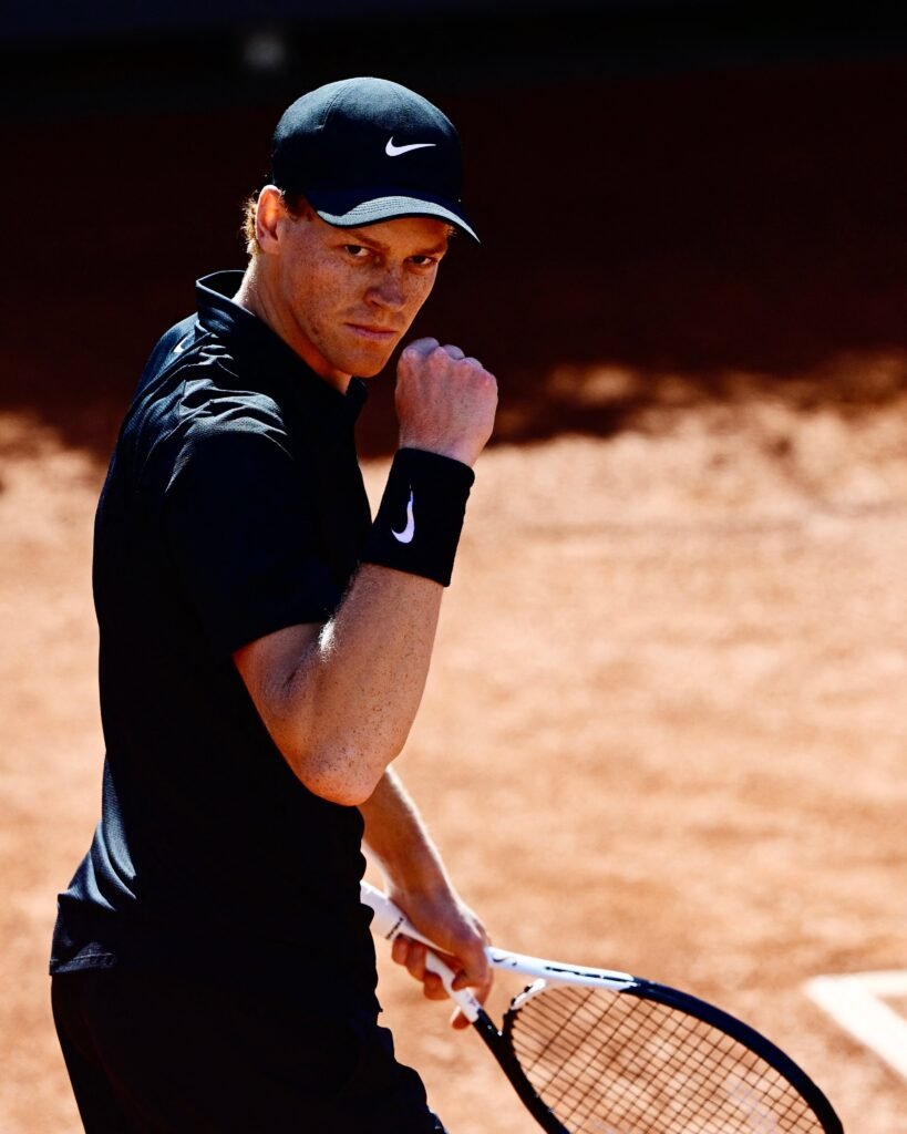 Sinner avanza a octavos en Roma y va por récord de Djokovic 2 Sinner