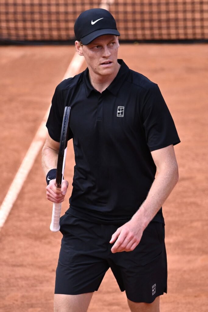 Sinner avanza a cuartos de Roma e iguala récord de Djokovic 1 Sinner