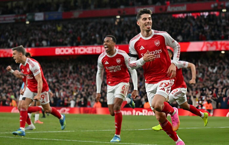 Arsenal vuelve a ser campeón de la Premier League por primera vez desde 2004.