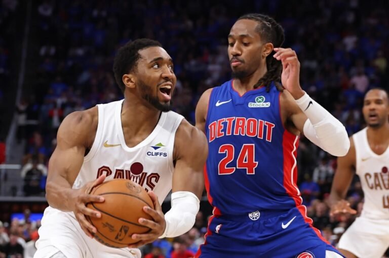 Home 27 Donovan Mitchell (Cleveland Cavaliers)