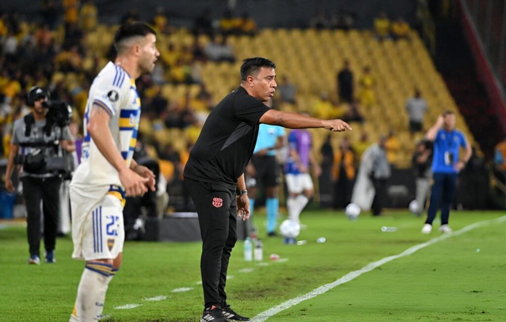 Pleno de triunfos en Libertadores y Sudamericana: ganaron UCV, Academia Puerto Cabello y Caracas 1 El Barcelona de César Farías ganó 1-0 a Boca Juniors.