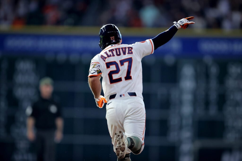 Este es el tiempo que podría pasar José Altuve en la lista de lesionados 1 José Altuve entra a la lista de lesionados